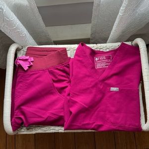 FIGS XS Set